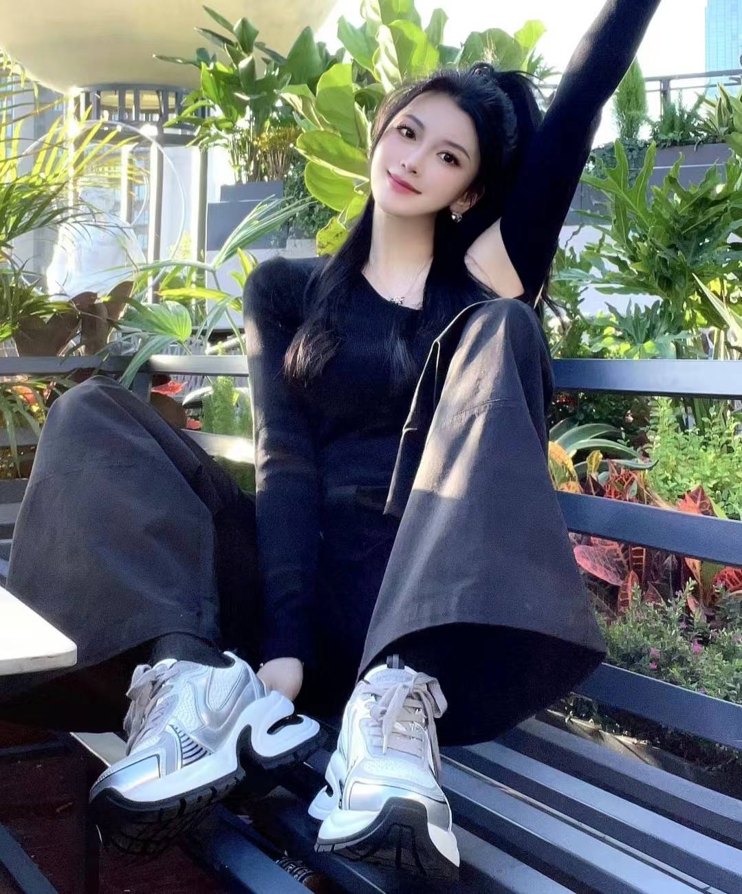 的这5种“春款鞋”时髦百搭谁穿谁美K8凯发登录靴子不兴了！今年最流行(图4)