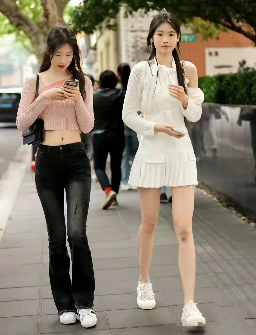的这5种“春款鞋”时髦百搭谁穿谁美K8凯发登录靴子不兴了！今年最流行(图10)