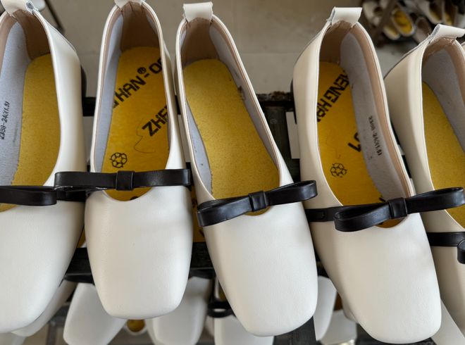 供多款秋鞋百搭舒适69元舍得用真皮凯发K8国际天凉足先知！泉州老厂直(图6)