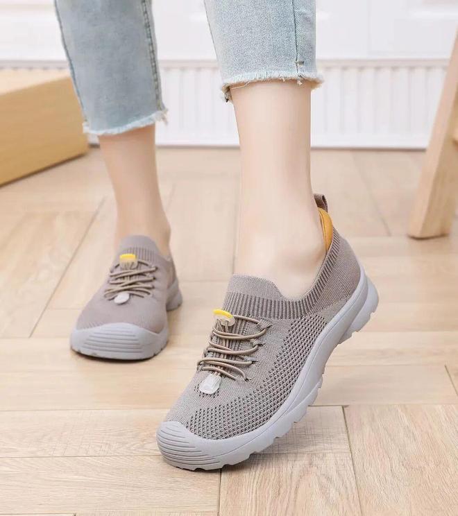 供多款秋鞋百搭舒适69元舍得用真皮凯发K8国际天凉足先知！泉州老厂直(图10)